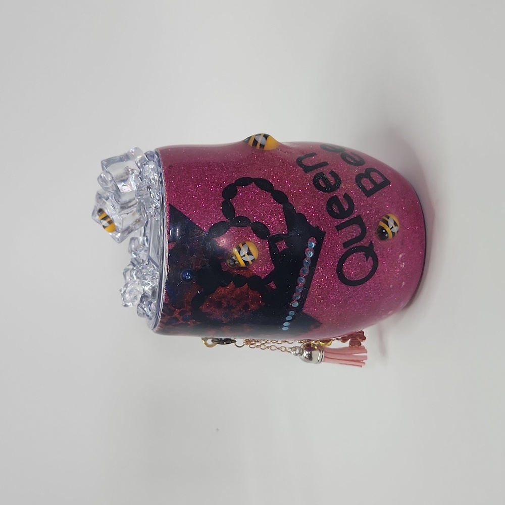Custom bee tumbler
